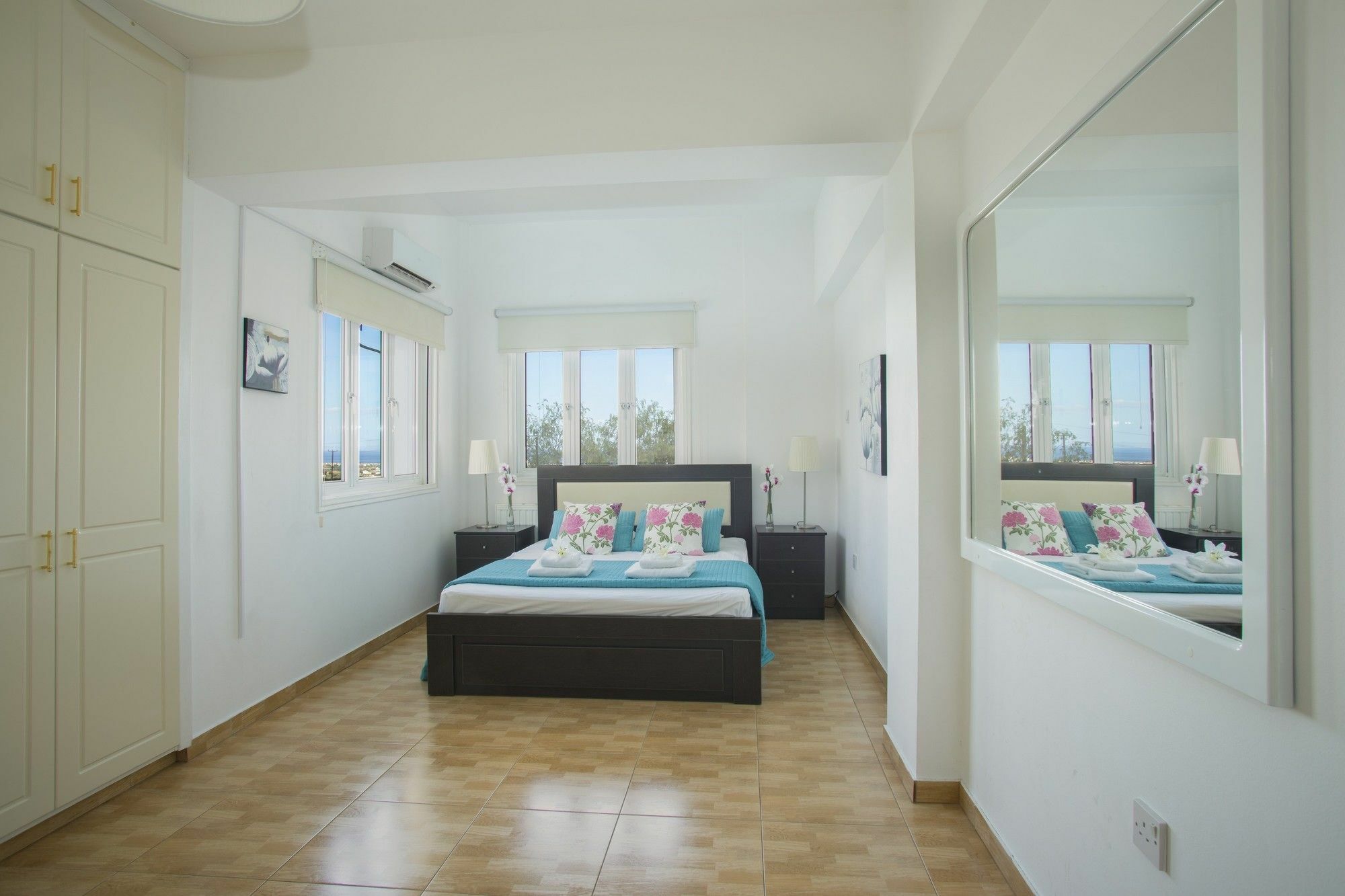 Villa Georgia Pernera Bagian luar foto